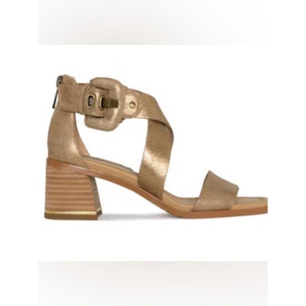 Donald Pliner Helen Block Heel Sandal Light Bronze Crinkle Metallic 9.5 NEW